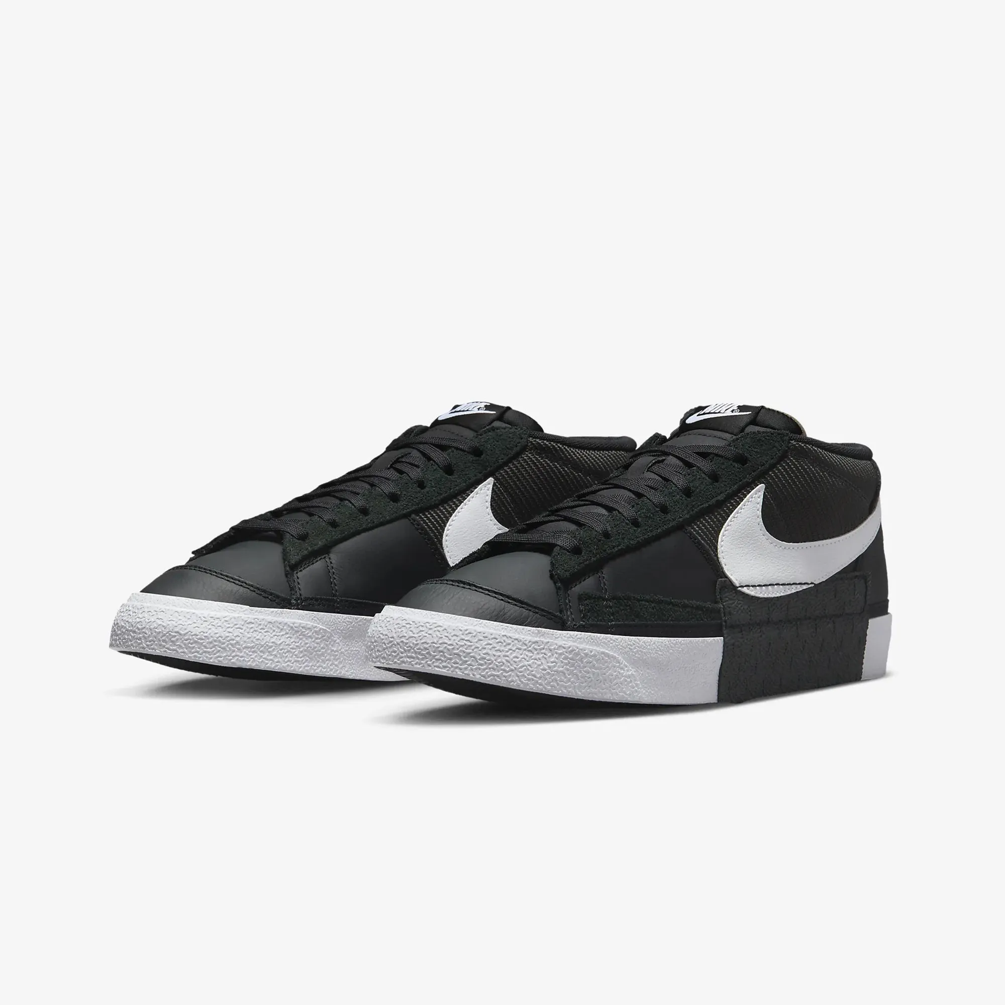 Nike | BLAZER LOW PRO CLUB  { BLACK/WHITE-ANTHRACITE