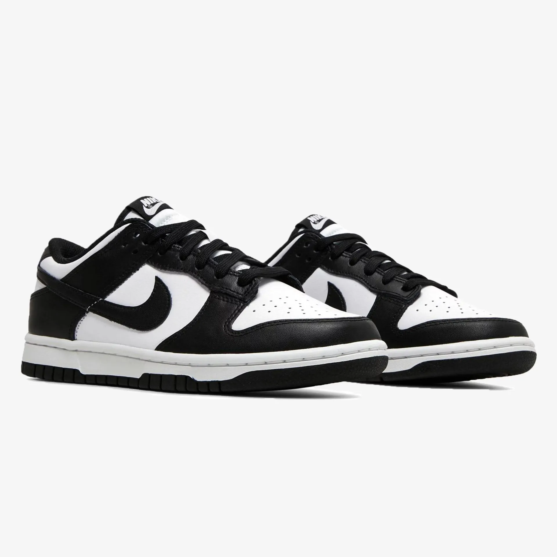 Nike | WMN'S DUNK LOW  { BLACK