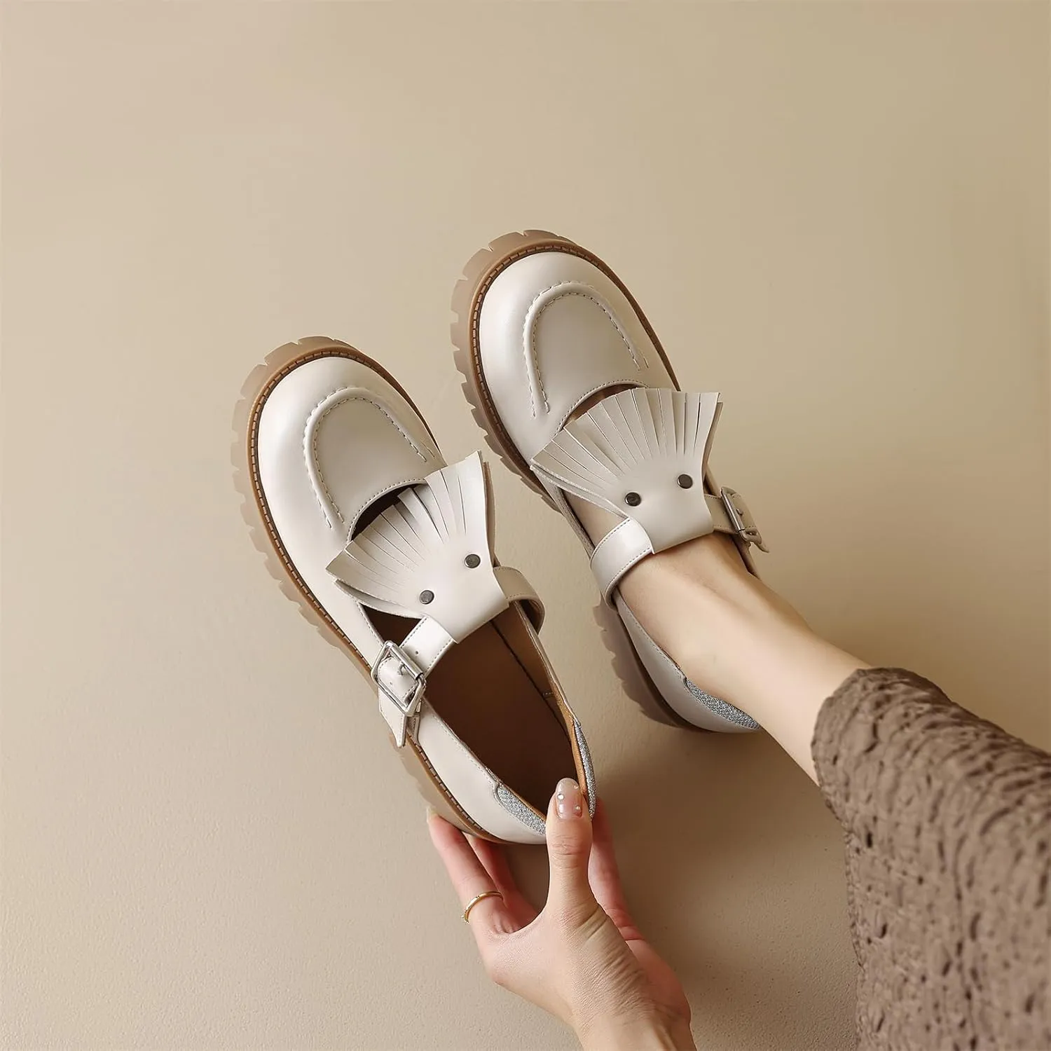 Women's Platform Tassels Round Closed Toe Pump Loafers Adjustable Buckle Comfortable Chunky Mid Heel Office Work Casual Fashion Business Dress Shoes All Weather Daily Wear Flats